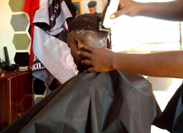 ghana/axim/shop/boss-haircutz