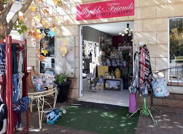 south-africa/golden-gate-highlands-national-park/shop/anja-friends-lifestyle-gallery