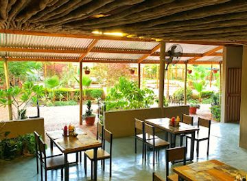 botswana/kalahari-desert/shop/bonita-gardens-cafe-palapye-botswana