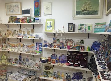 montenegro/kotor/shop/bay-art-souvenirs