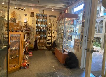 california/los-angeles/malibu/shop/malibu-shaman