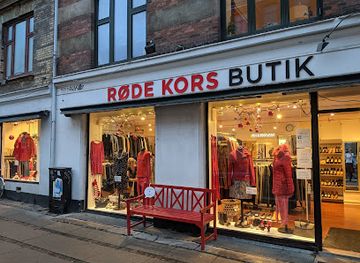 denmark/copenhagen/osterbro/shop/red-cross-op-shop