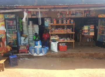 uganda/western-region/shop/aunt-harriet-son-s-wholesalers-nakalalo