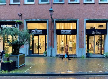 netherlands/the-hague/shop/uptown