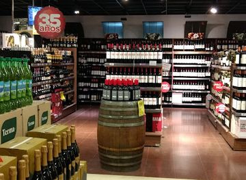 argentina/mendoza-wine-region/shop/carrefour-hipermercado-mendoza-argentina