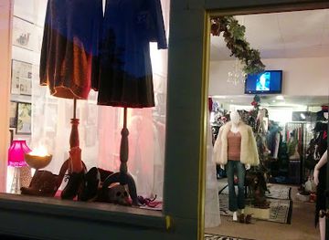massachusetts/suffolk-county/shop/la-petite-boutique