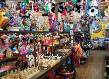 michigan/detroit/greektown/shop/xochi-s-gift-shop