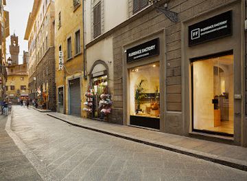 italy/florence/san-marco/shop/florence-factory-craftsmanship-curating
