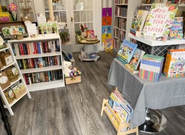 united-kingdom/kincardineshire/shop/second-treehouse-on-the-left