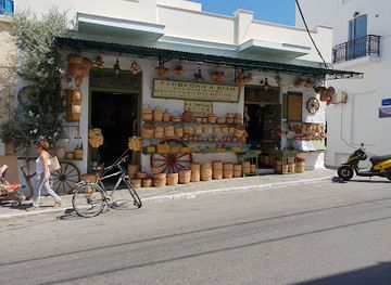 greece/naxos/shop/k-tziblakis-local-products