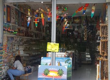 dominican-republic/eastern-plains/shop/gift-shop-morena