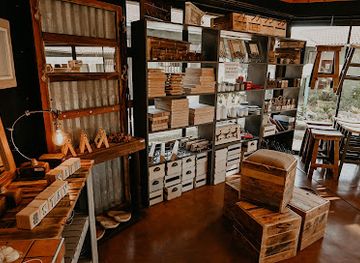 namibia/windhoek/shop/dishouwdt-windhoek