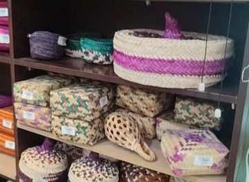 bahrain/bahrain-fort/shop/abuhilal-li-sinaat-al-salal