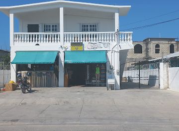 belize/corozal-town/shop/itatie-bros