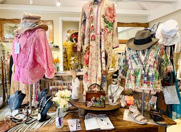 california/carmel-by-the-sea/shop/in-the-bag-carmel