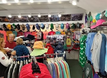 maine/ogunquit/shop/sweats-of-ogunquit