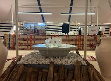 united-arab-emirates/liwa-oasis/shop/1989-cafe-tent