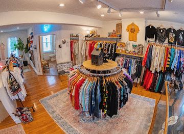 iowa/dubuque/shop/chain-vintage