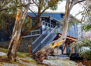 australia/snowy-mountains/shop/yha-thredbo