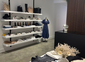 north-carolina/wrightsville-beach/shop/oliver