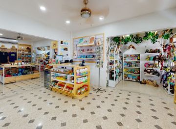 costa-rica/manuel-antonio/shop/authentica-gift-shop-manuel-antonio