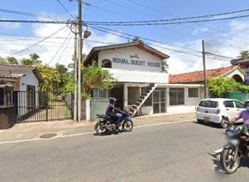 sri-lanka/hikkaduwa/shop/sparkly-handmade-top-shop