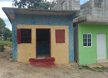jamaica/pedro-plains/shop/mobre-s-cool-corner