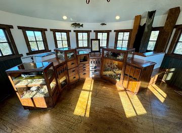 missouri/table-rock-lake/shop/collections-boutique