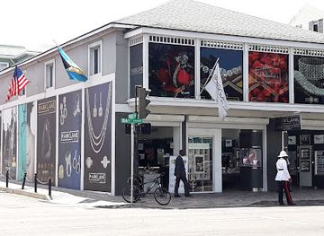 the-bahamas/new-providence/shop/park-lane-luxe