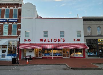 arkansas/bentonville/shop/walton-s-5-10