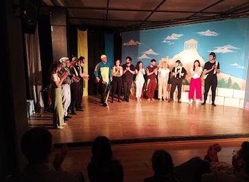 greece/ioannina/shop/stoa-orfea