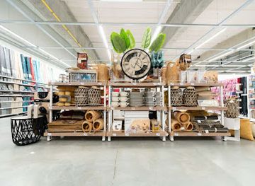 belgium/entre-sambre-et-meuse/shop/trafic-jemeppe-sur-meuse