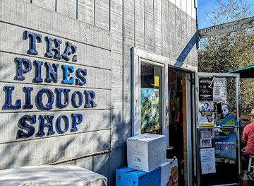 new-york/fire-island/shop/the-pines-liquor-shop