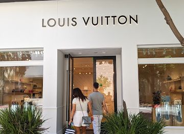 california/walnut-creek/shop/louis-vuitton