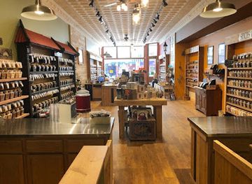 iowa/gitchie-manitou-state-preserve/shop/the-spice-tea-exchange-of-sioux-falls