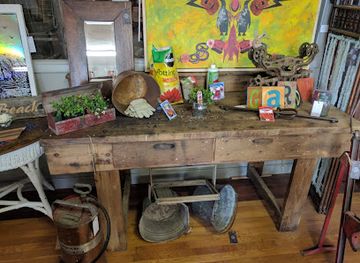 wisconsin/kenosha/shop/against-the-grain-creative-concepts