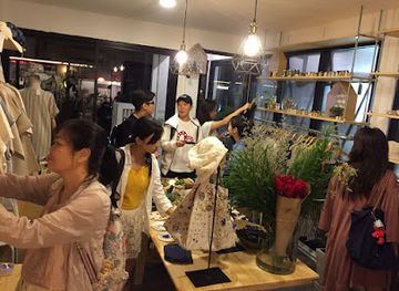 Ari Art Nimman Soi 5 : Selected Handcrafts - Fashion - Small Things