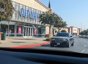california/manteca/shop/old-navy