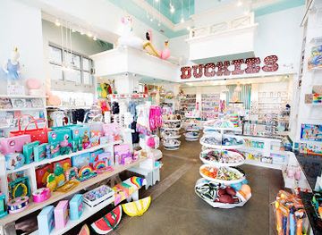 florida/grayton-beach/shop/duckies-shop-of-fun