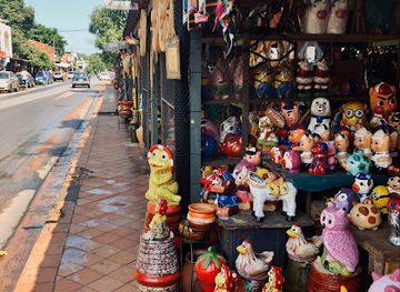 paraguay/ypacarai-lake/shop/alfareria-gaby
