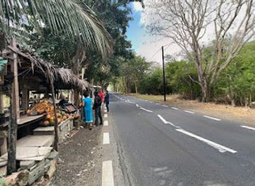 mauritius/le-morne/shop/craft-world-market