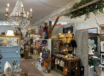 north-carolina/raleigh/shop/the-shops-at-vintage-village