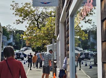 maine/bar-harbor/shop/bar-harbor-pick-a-pearl