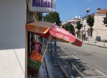 albania/tepelene/shop/small-market