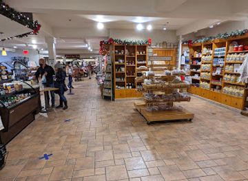 michigan/frankenmuth/shop/zehnder-s-gift-shop