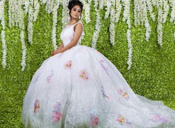 illinois/berwyn/shop/scelebrations-fashion