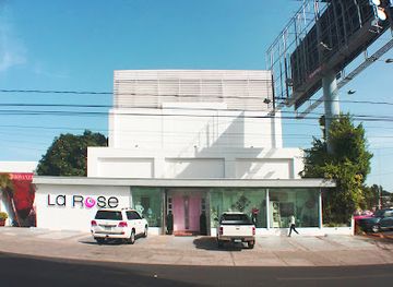 dominican-republic/santiago/shop/la-rose