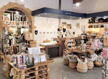 france/lyon/shop/l-effet-canopee-lyon-1-concept-store-a-lyon-et-en-ligne