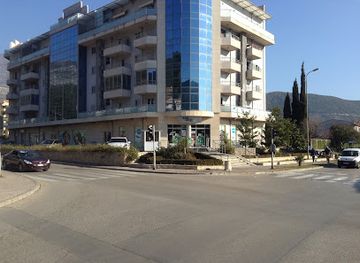 montenegro/budva/shop/kuca-hemije-drogerija-11