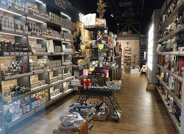 slovakia/dolina/shop/galeria-cubicon